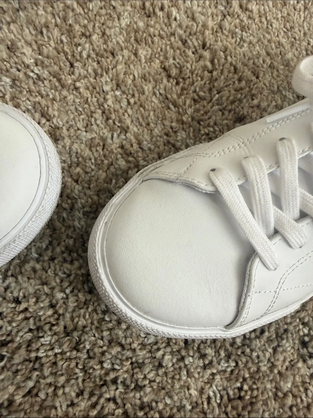 Lacoste clean white